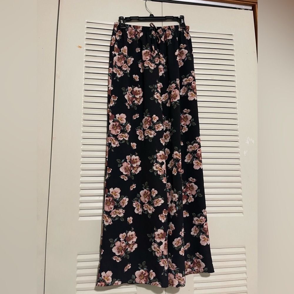 Cute Flare Leg Pants